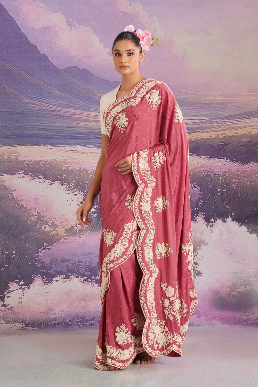 Scallop jewel french knot