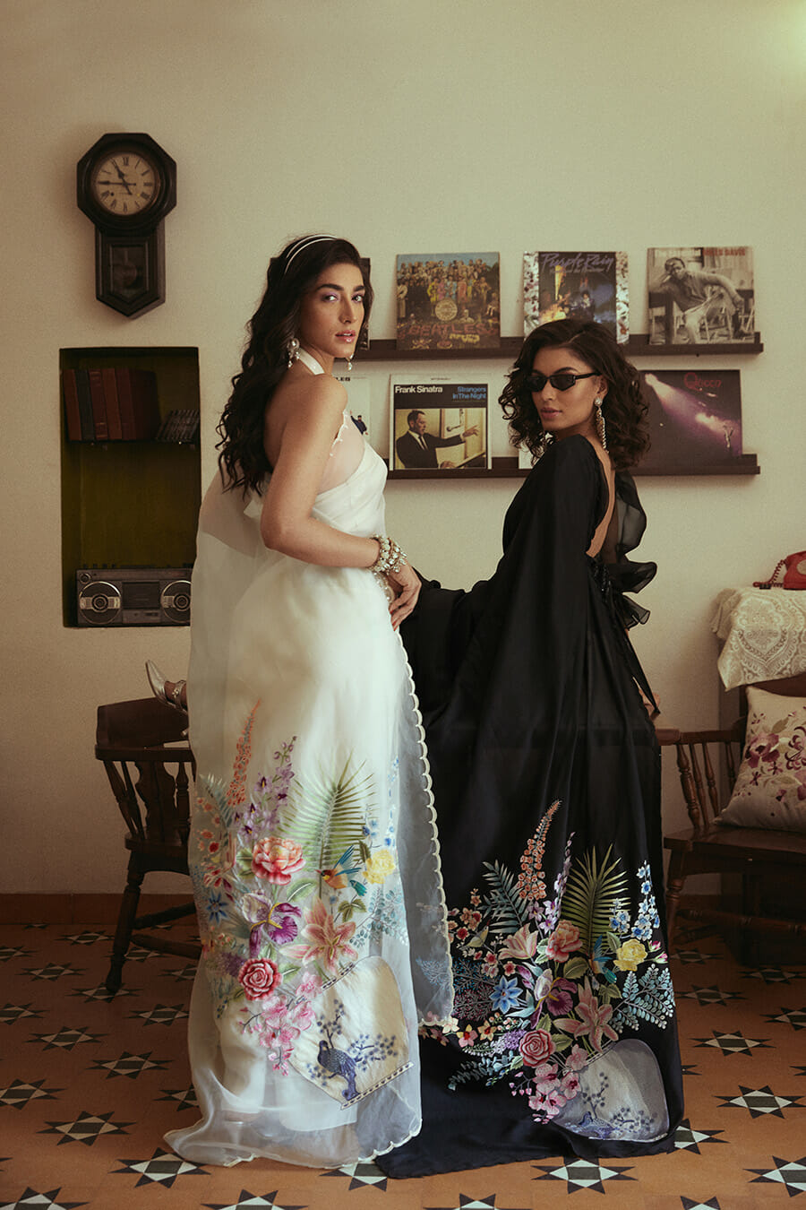 Bouquet of Blooms Jaal